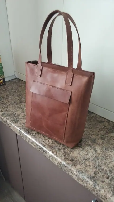Tote bag