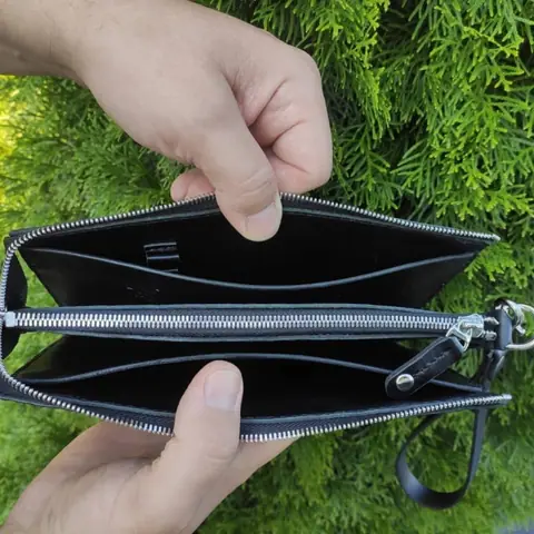 Men's clutch