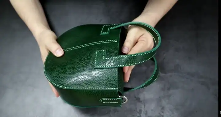 Meris Tote